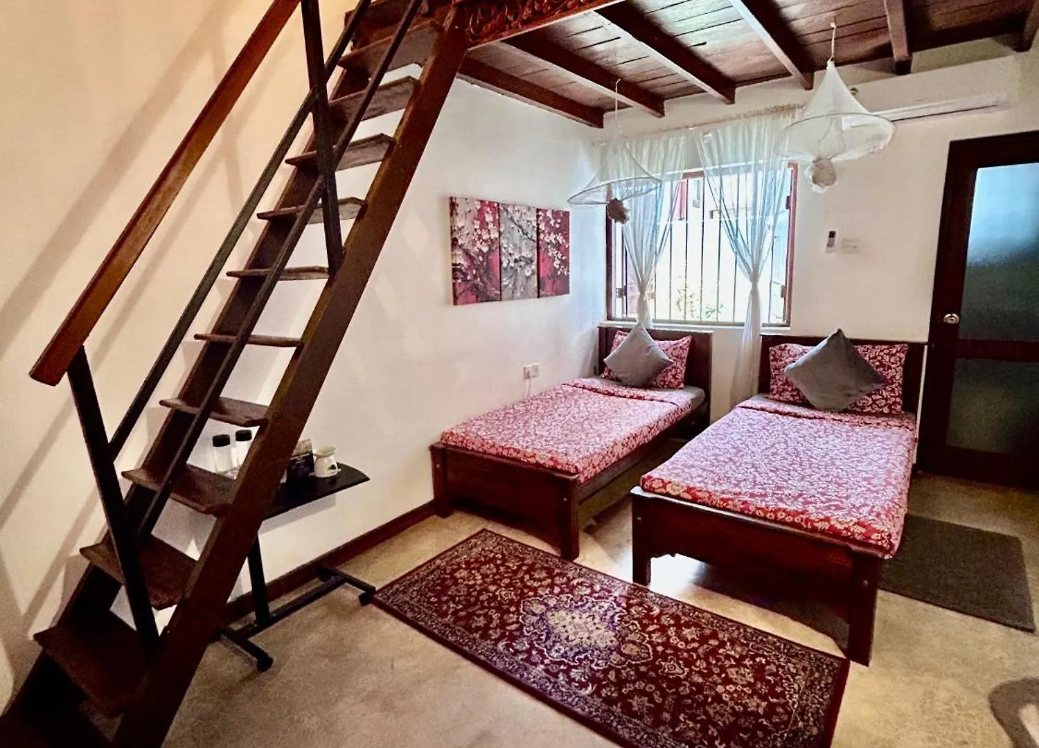 Pansiyon Colonial Residence Kandy Sri Lanka